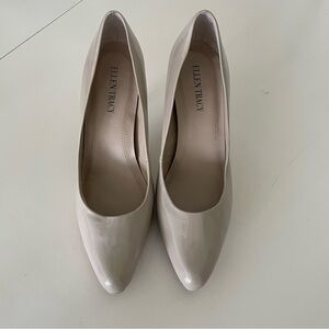 Women’s Ellen Tracy Nude/Light Beige Patent Leather 4” Heels/Pumps Size 8 1/2